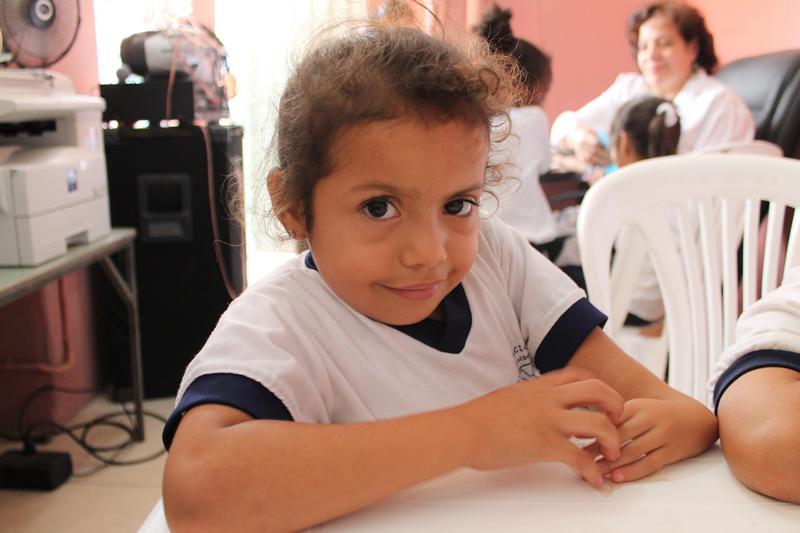 Foundation Cruzada Humanidad visited school in Trinitaria Island